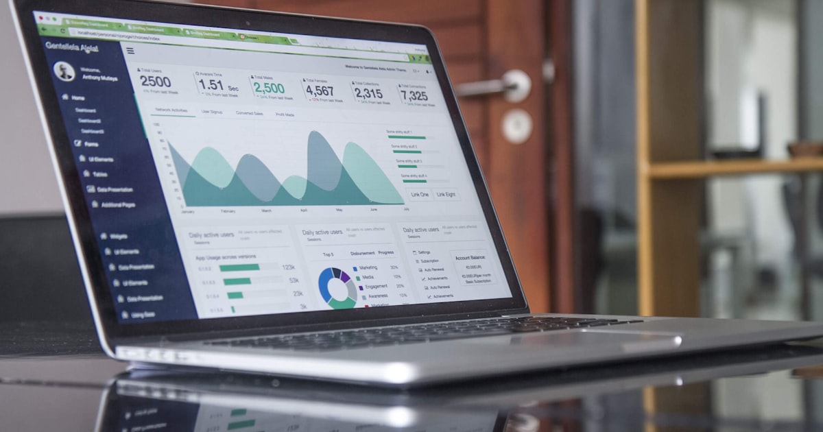 Comparison of website monitoring tools